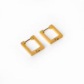 Pendientes Cuadrados Chapados en Oro de 18K