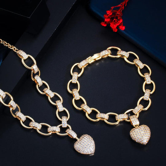 Cadena y Pulsera con Incrustaciones de Circonita